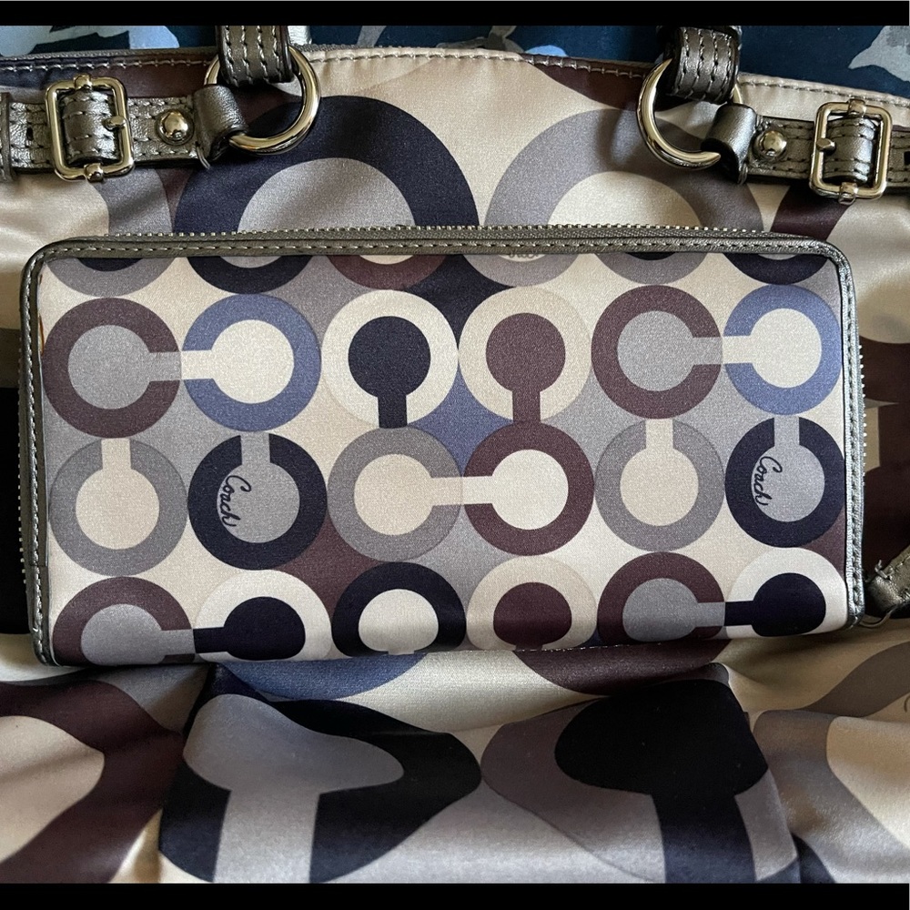 Coach grey metallic wallet only